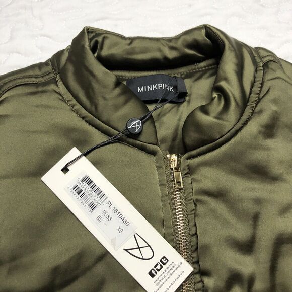 NWT MINKPINK Women’s Moss Bomber Jacket Puffer Coat Moss Army Green XS MINK PINK - Picture 3 of 8